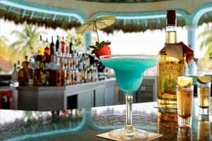 Hemingway Bar - Grand Palladium Colonial Resort & Spa